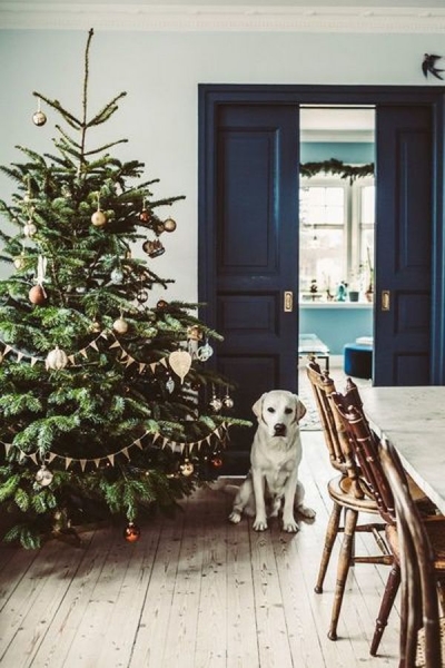 Как украсить дом к новому году 2022: тренды, фото-идеи