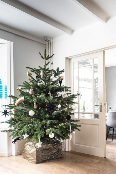 Как украсить дом к новому году 2022: тренды, фото-идеи