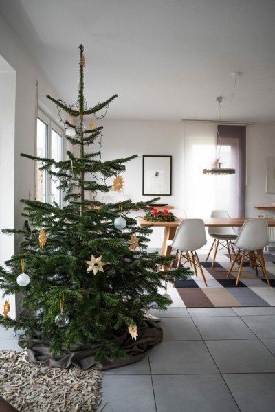 Как украсить дом к новому году 2022: тренды, фото-идеи