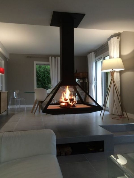 Камины для дома: виды, тренды, советы по выбору