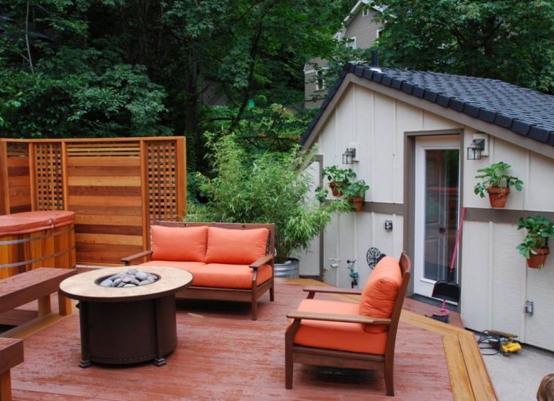 Терраса на крыше дома: особенности конструкций и выбор материалов