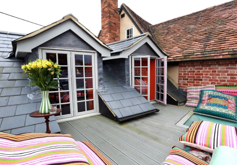 Терраса на крыше дома: особенности конструкций и выбор материалов