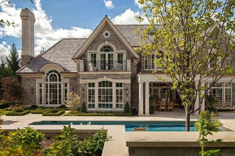 Современные тенденции экстерьера загородного дома 2024