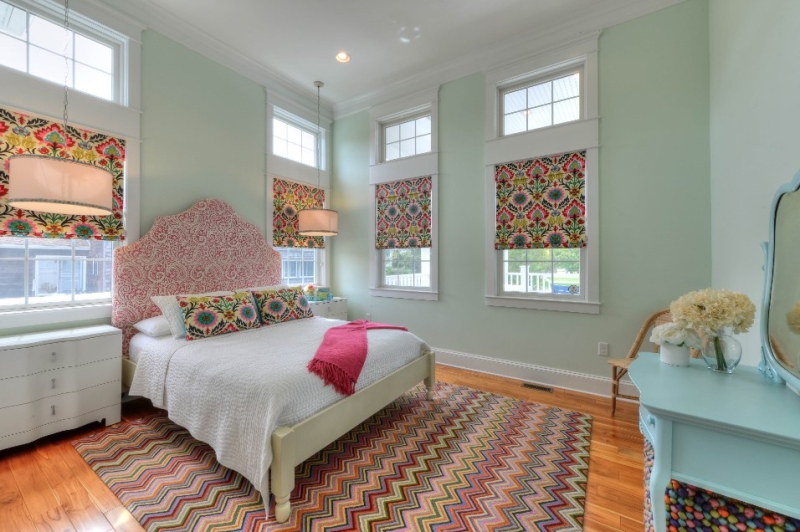 Идеи туалетного столика в интерьере спальни