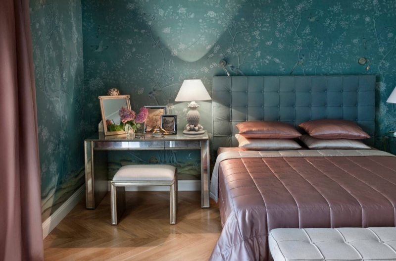 Идеи туалетного столика в интерьере спальни