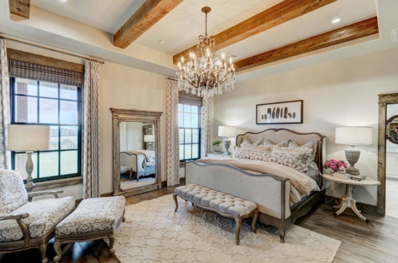 Модные шторы для разных спален 2024