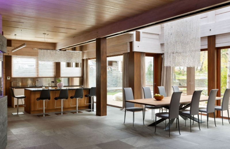 Современный дизайн интерьера большой комнаты