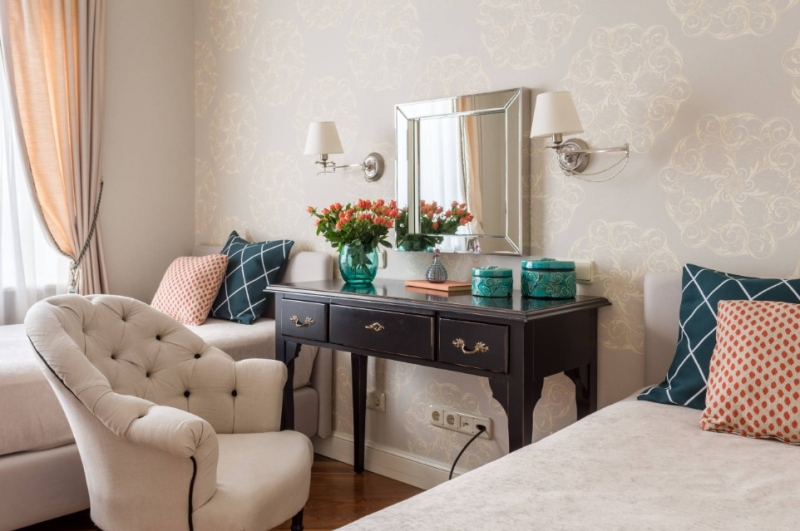 Идеи туалетного столика в интерьере спальни