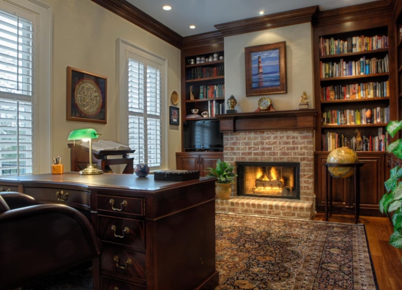 Домашняя библиотека в интерьере