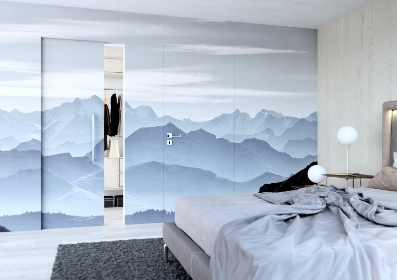 Скрытые двери в интерьере: оригинальный и практичный дизайн на фото