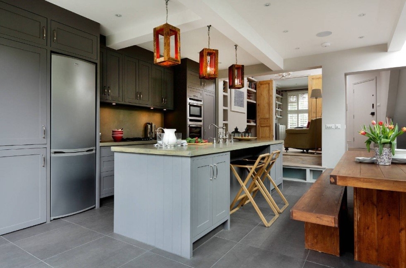 Кухонная скамья в интерьере: материалы, виды и стили