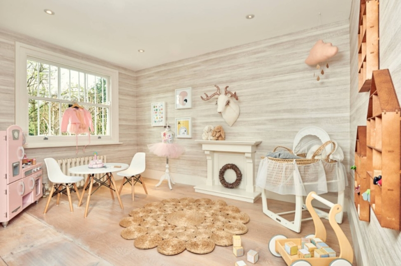 Камин в современном интерьере