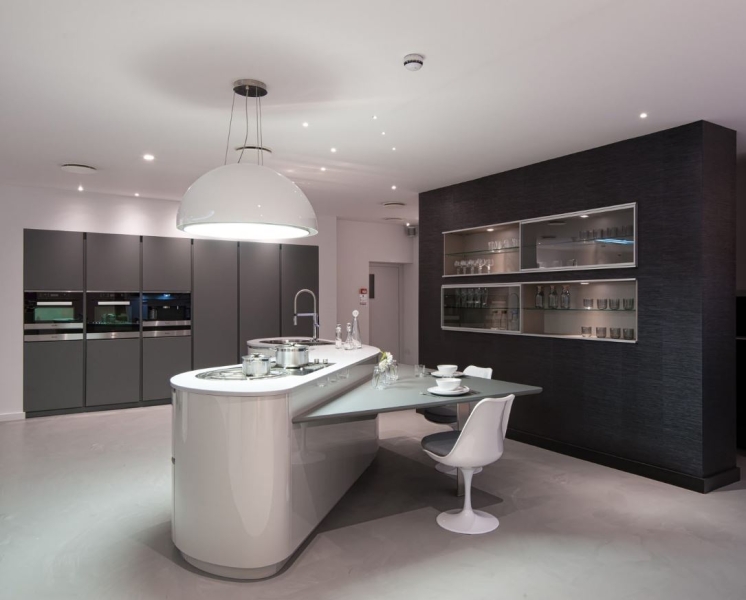 Кресло-тюльпан: разновидности дизайна