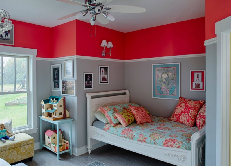 Двухцветные стены: гармоничные комбинации оттенков в интерьере