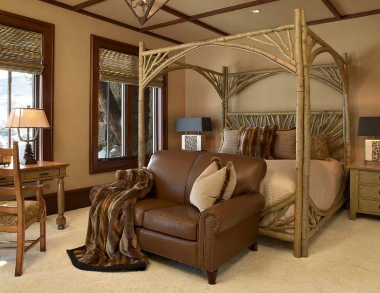 Кожаный диван в интерьере: правила выбора