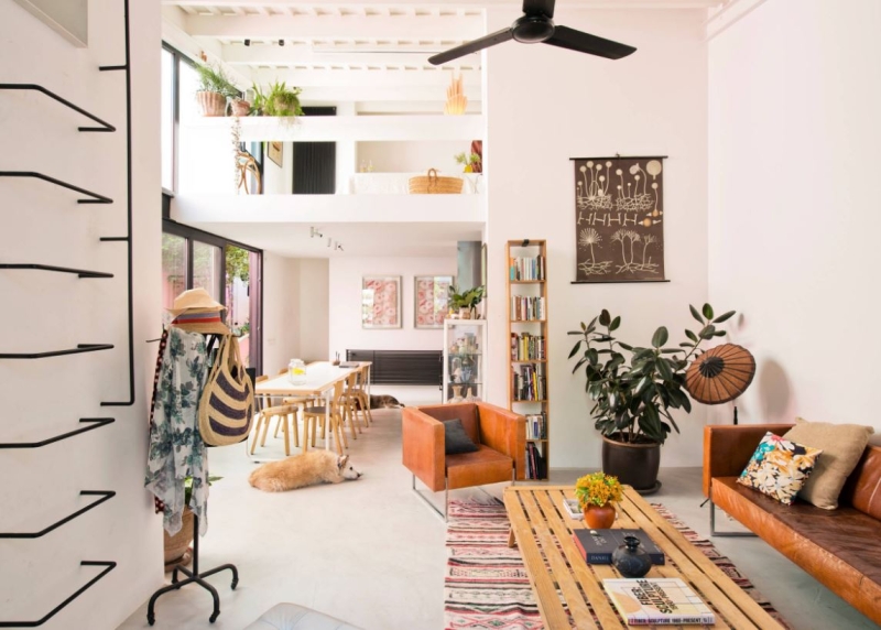 Кожаный диван в интерьере: правила выбора